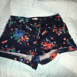 Kohl’s Flower Print Mid-rise Shorts